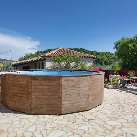 Casa Zophora *